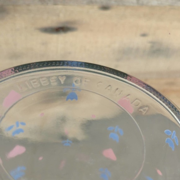 Vintage Libbey of Canada Country Hearts and Tulips glass juice carafe - Picture 5 of 7